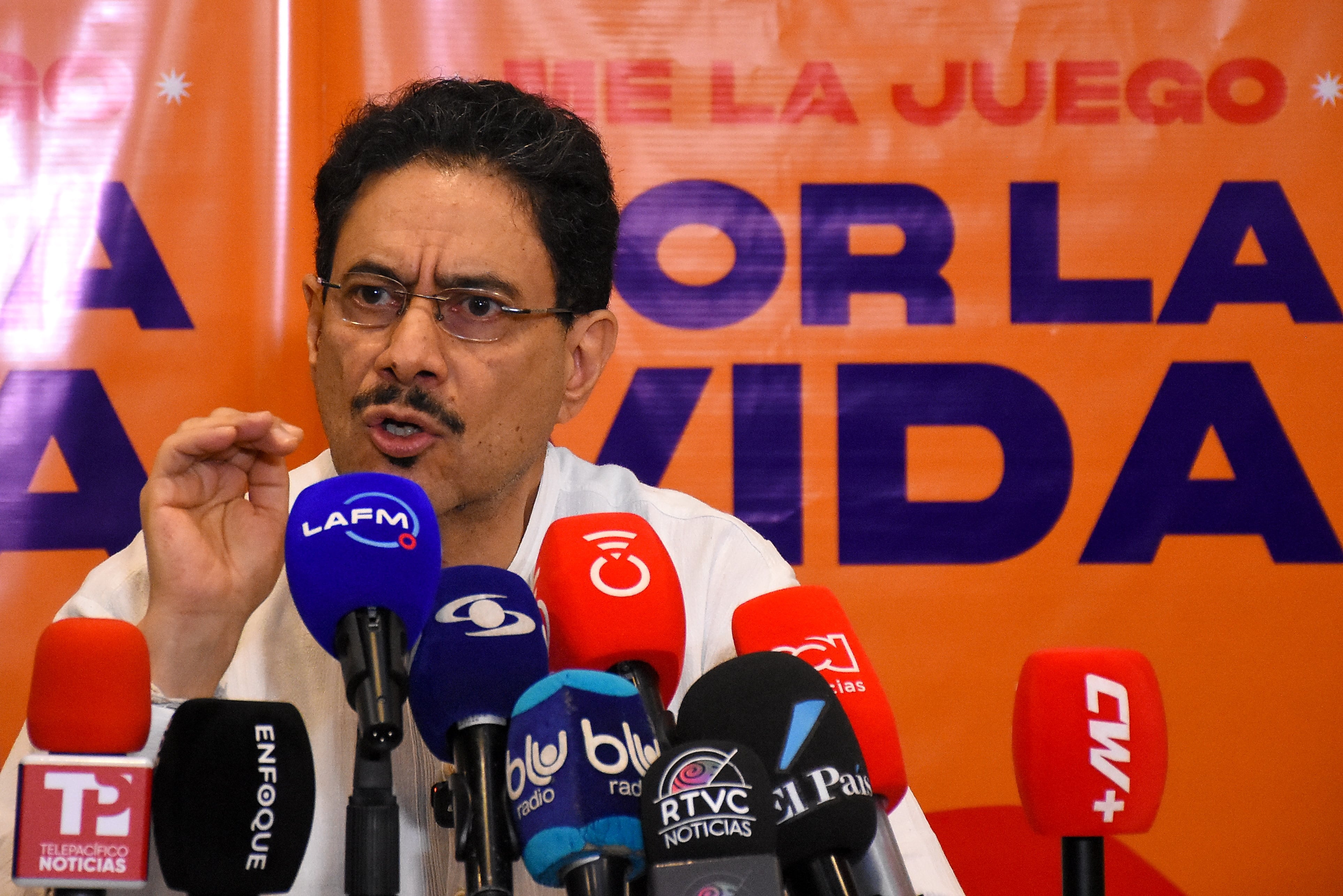 Rueda de Prensa Candidato Iván Cepeda