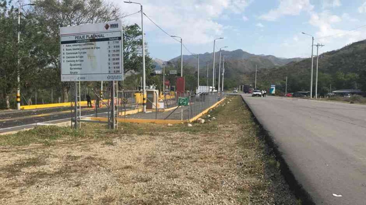 Bus que cubría la ruta Ituango- Medellín fue quemado