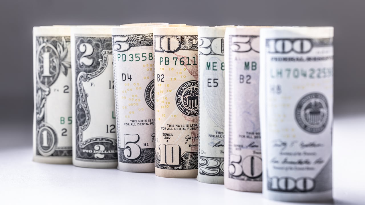 Alza en el precio del dólar