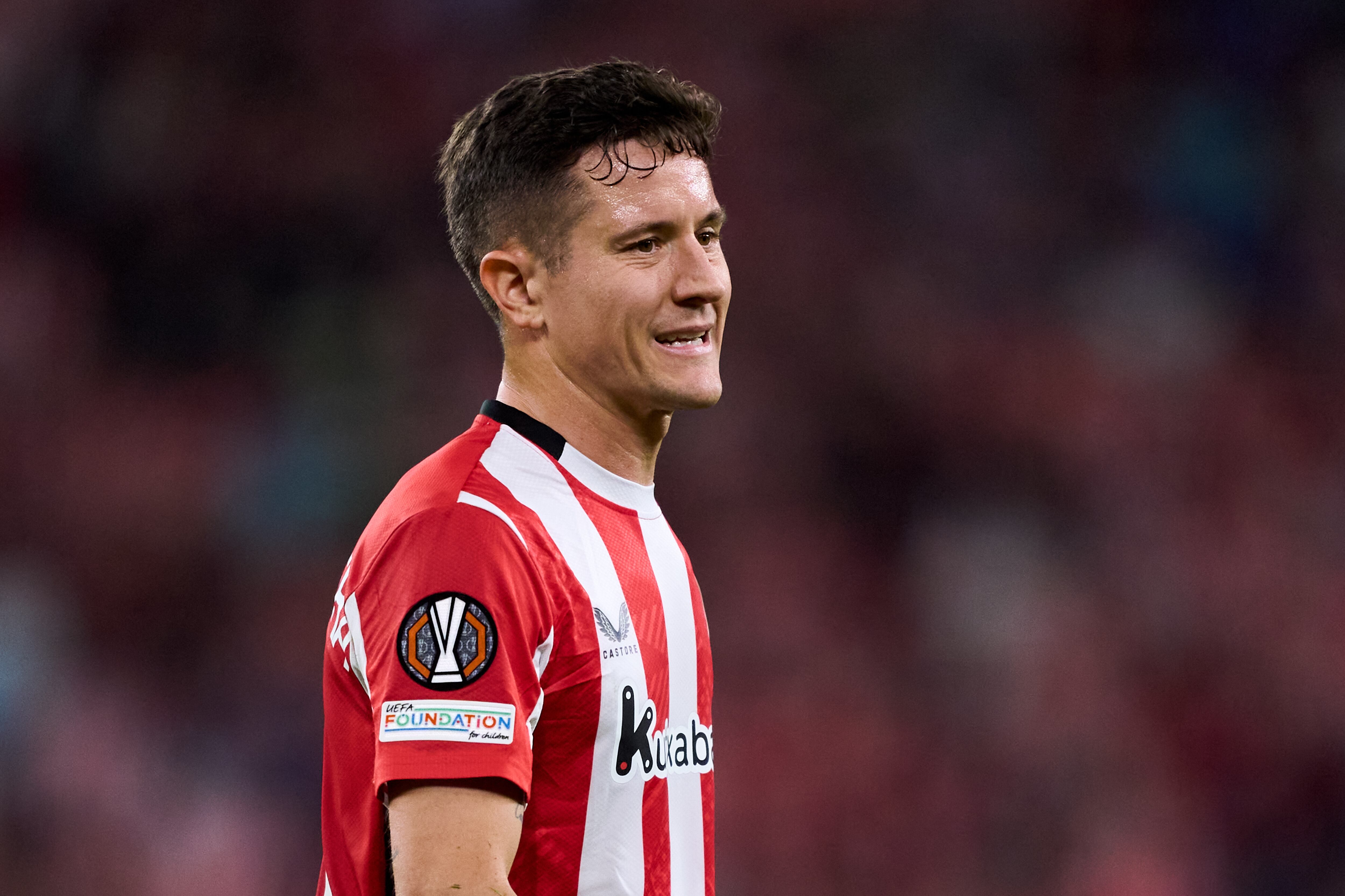 BILBAO, SPAIN - NOVEMBER 28: Ander Herrera of Athletic Club reacts during the UEFA Europa League 2024/25 League Phase MD5 match between Athletic Club and IF Elfsborg at Estadio de San Mames on November 28, 2024 in Bilbao, Spain. (Photo by Juan Manuel Serrano Arce/Getty Images)
