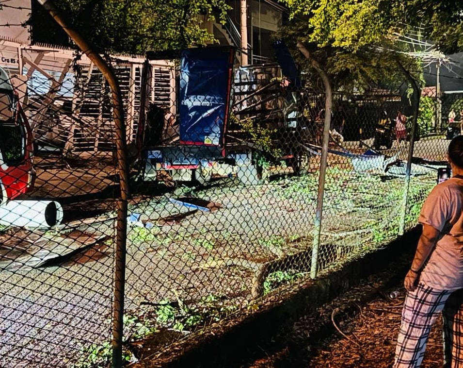 No se reportaron víctimas durante el atentado.