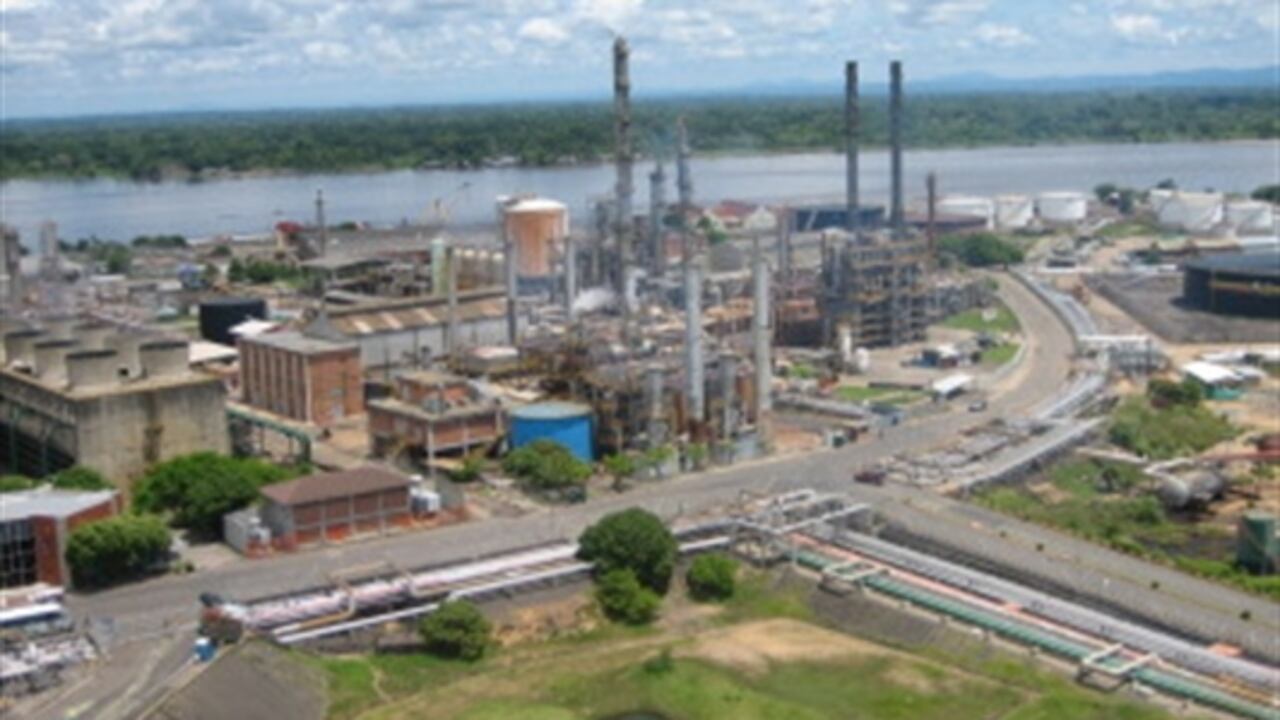 Campos de la refinería de Ecopetrol en Barrancabermeja.