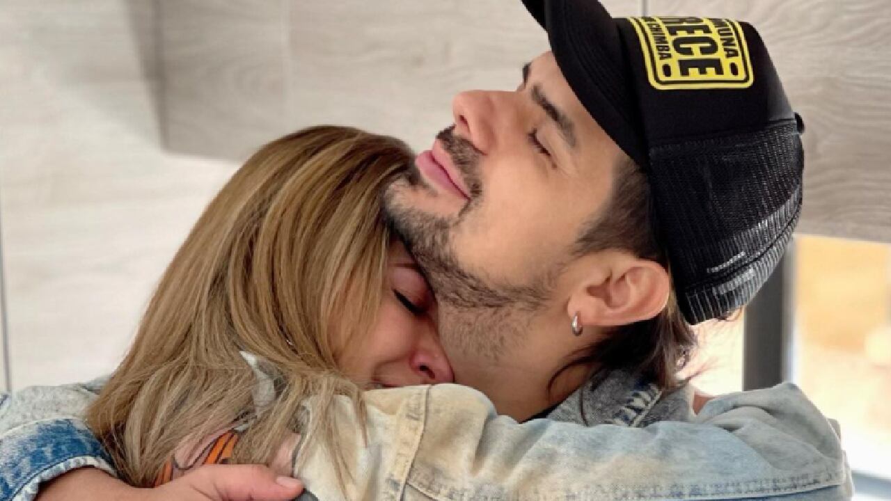 Ana Karina Soto recibió su nuevo apartamento luego de 10 años de matrimonio con el actor Alejandro Aguilar. Foto: Instagram @karylamas