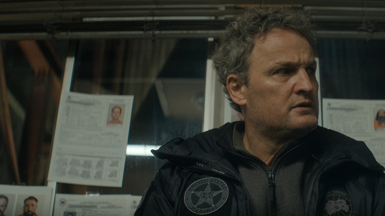 El actor australiano Jason Clarke nunca pasa desapercibido como antagonista, y en esta producción lo hace excelente como protagonista.