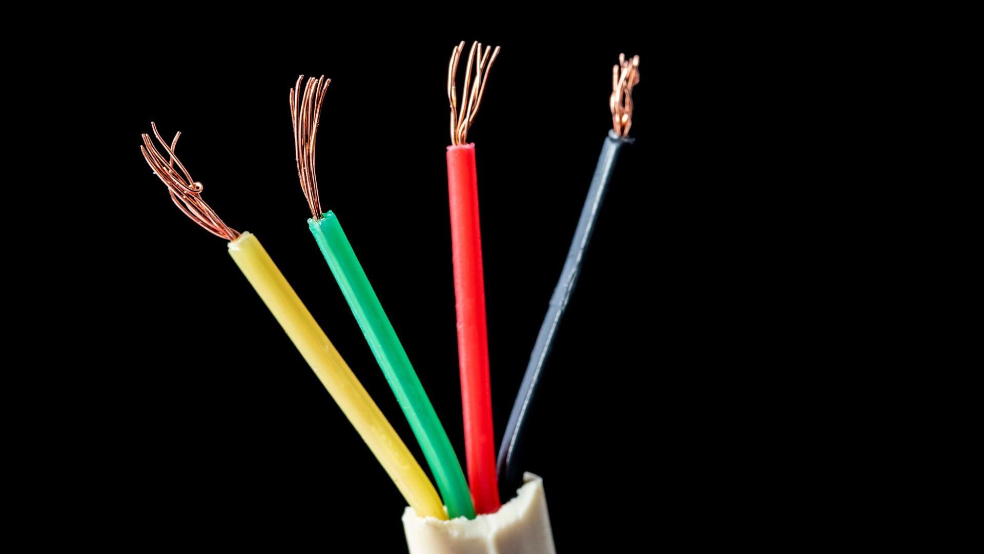 Uno de los peligros más comunes al utilizar cables de mala calidad es el sobrecalentamiento.