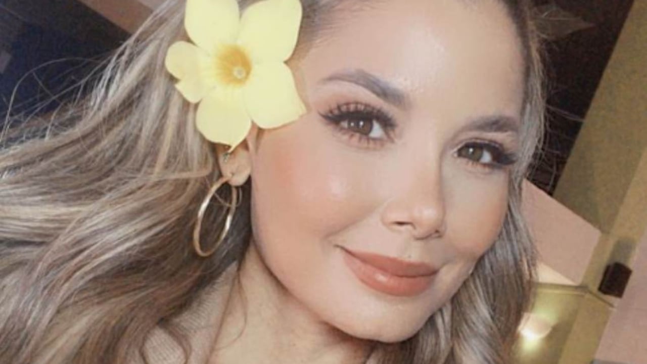 La presentadora ya hace parte de la nueva edición de la famosa revista; mostró su lado más sensual.