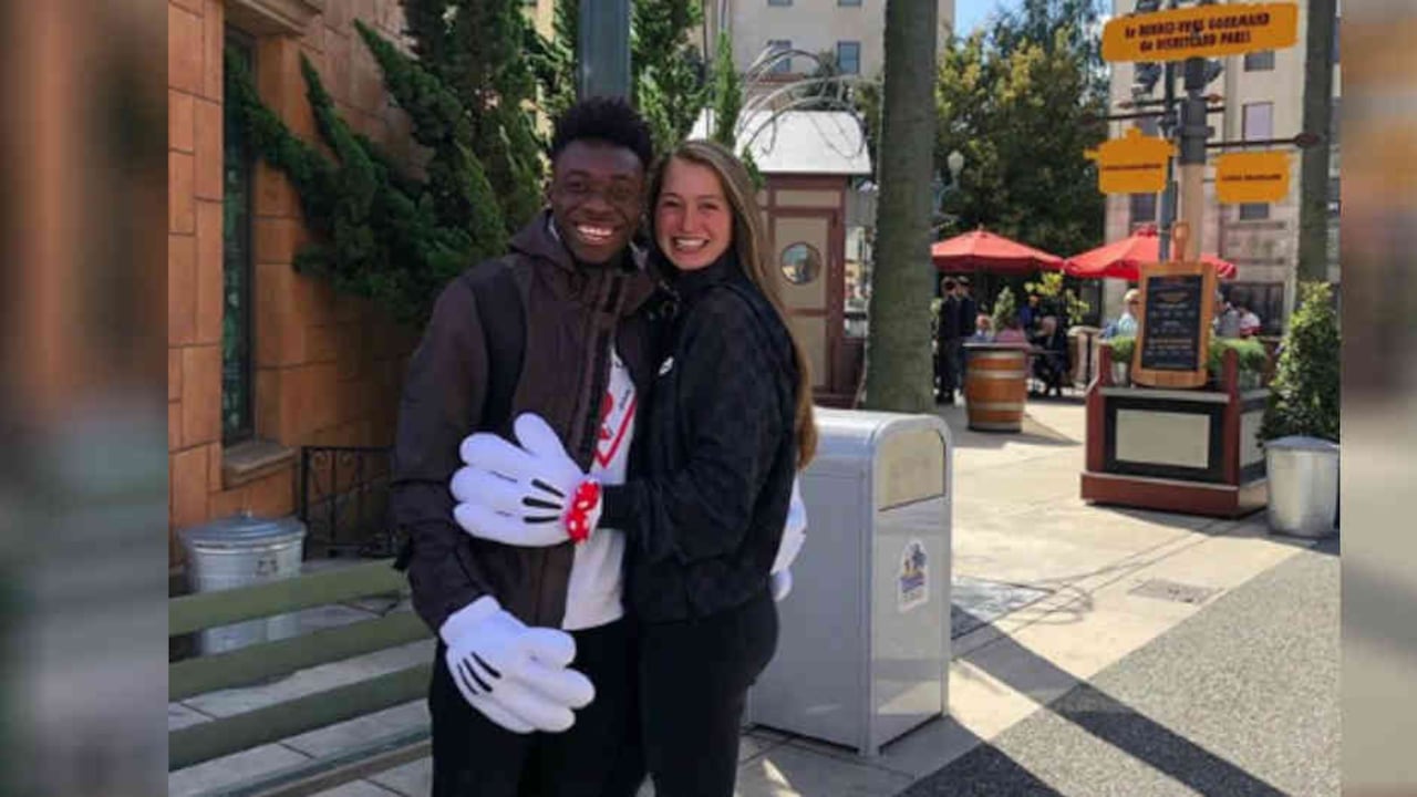 ¿La pareja perfecta? Esta es la novia de Alphonso Davies, delantera del PSG