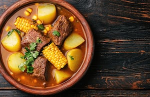 El sancocho es uno de los platos típicos de Colombia