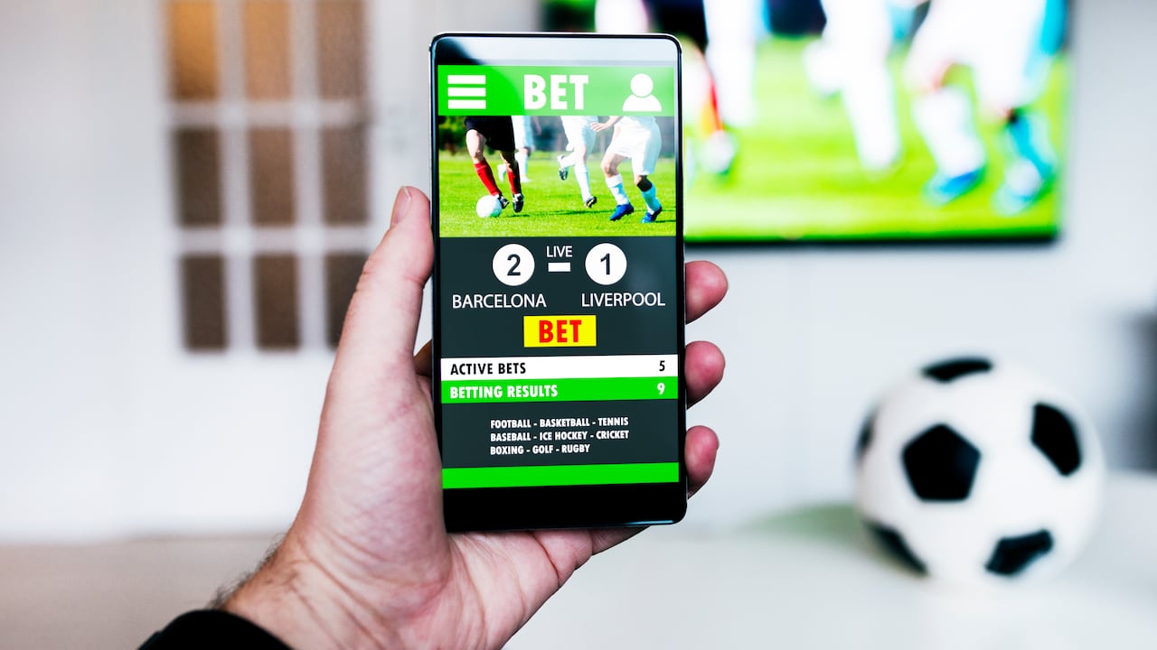 El director de la cartera dijo que este tipo de plataformas mueven mucho dinero en Colombia.