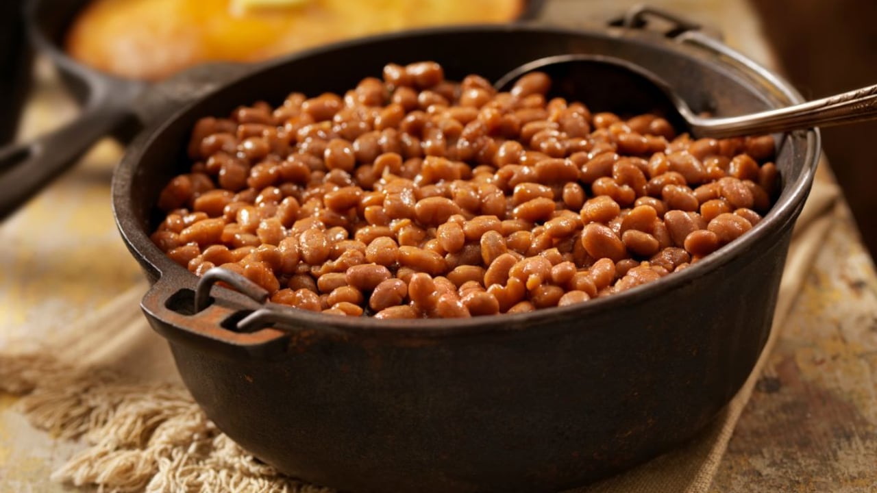 Ablandar frijoles sin olla presión.