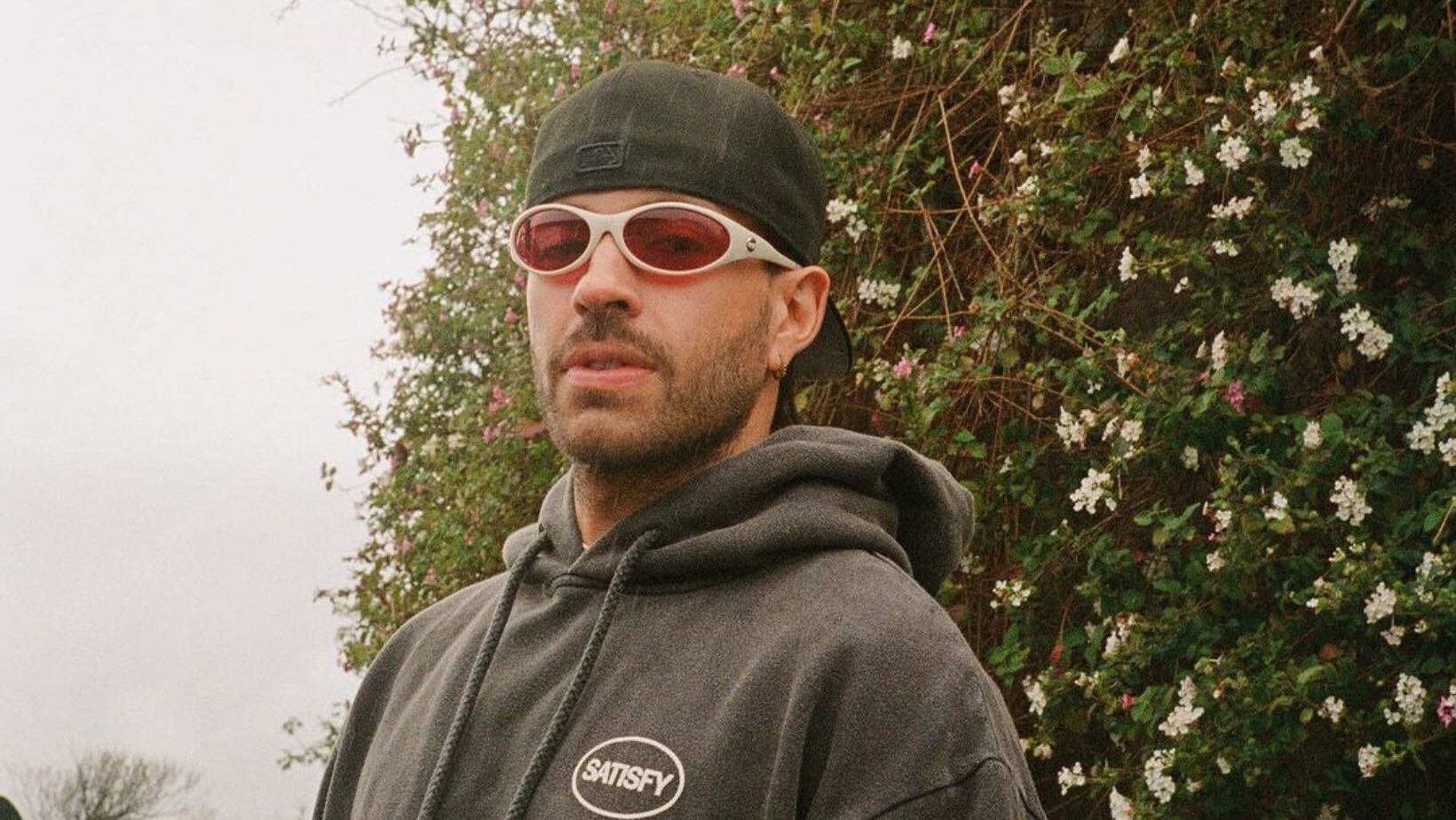 Fans de Feid podrán viajar con él en el ‘Ferxxocalipsis’: estas son las condiciones para vivir esta experiencia