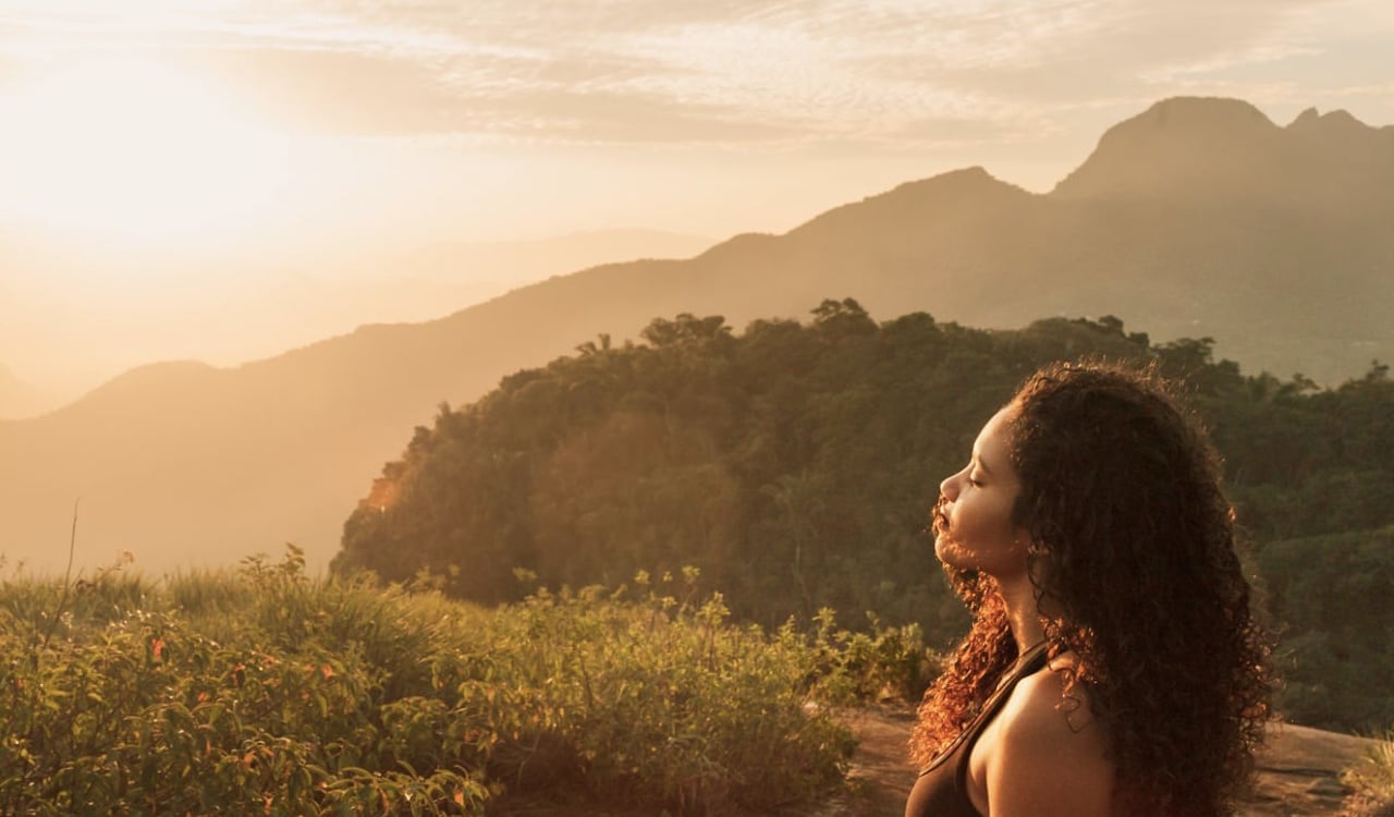 Los ecosexuales afirman que le "hacen el amor" a la naturaleza (imagen de referencia)