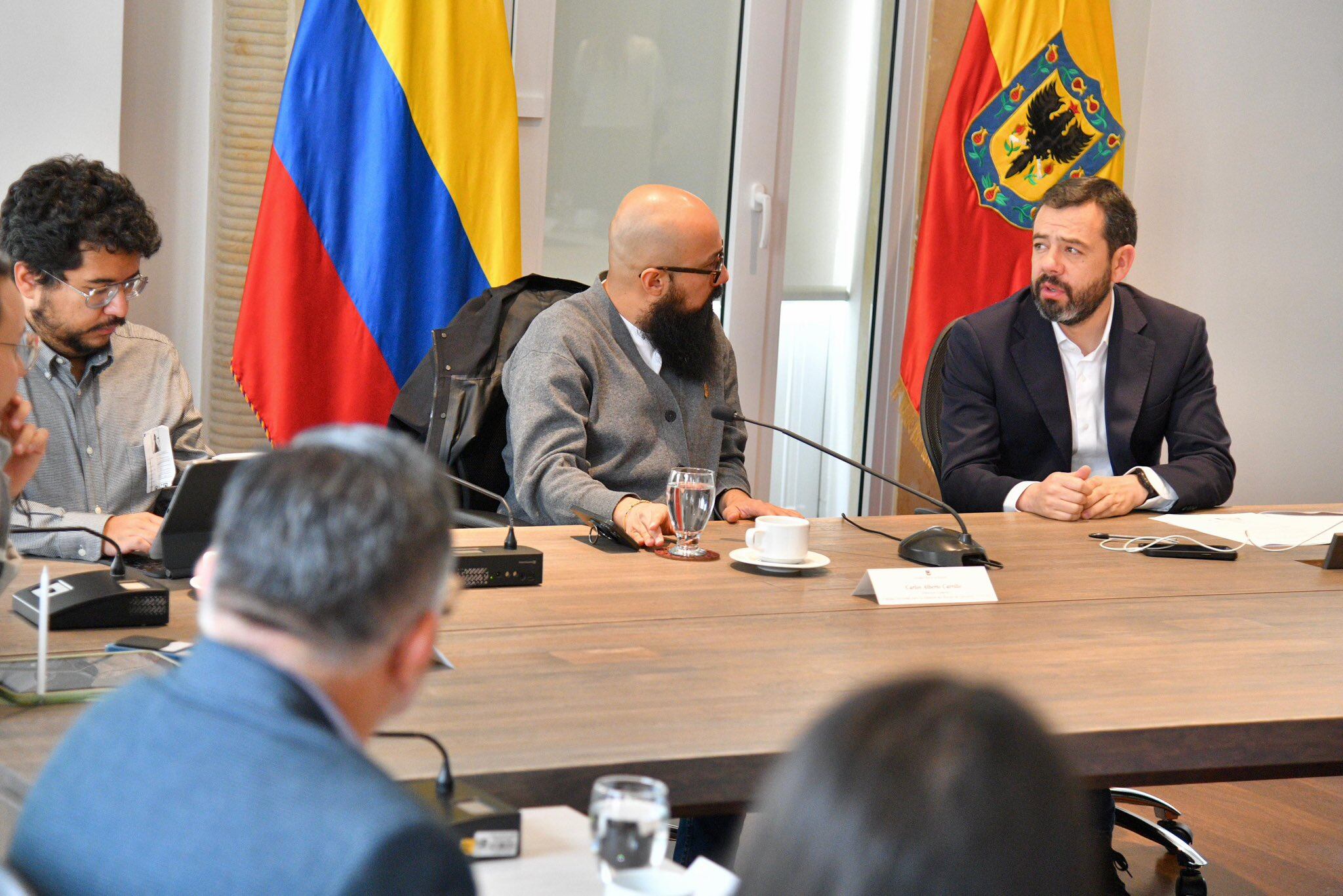 El director de la UNGRD, Carlos Carrillo, se reunió con el alcalde, Carlos Fernando Galán