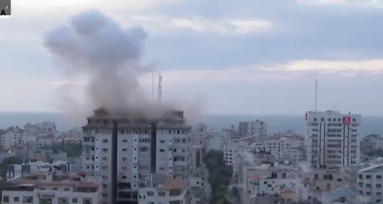 Todo ocurrió durante una transmisión en vivo.