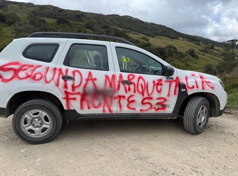 Disidencias de las Farc de la Segunda Marquetalia vandalizaron camioneta en Sumapaz