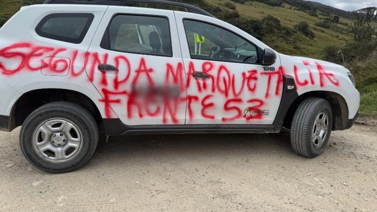 Disidencias de las Farc de la Segunda Marquetalia vandalizaron camioneta en Sumapaz