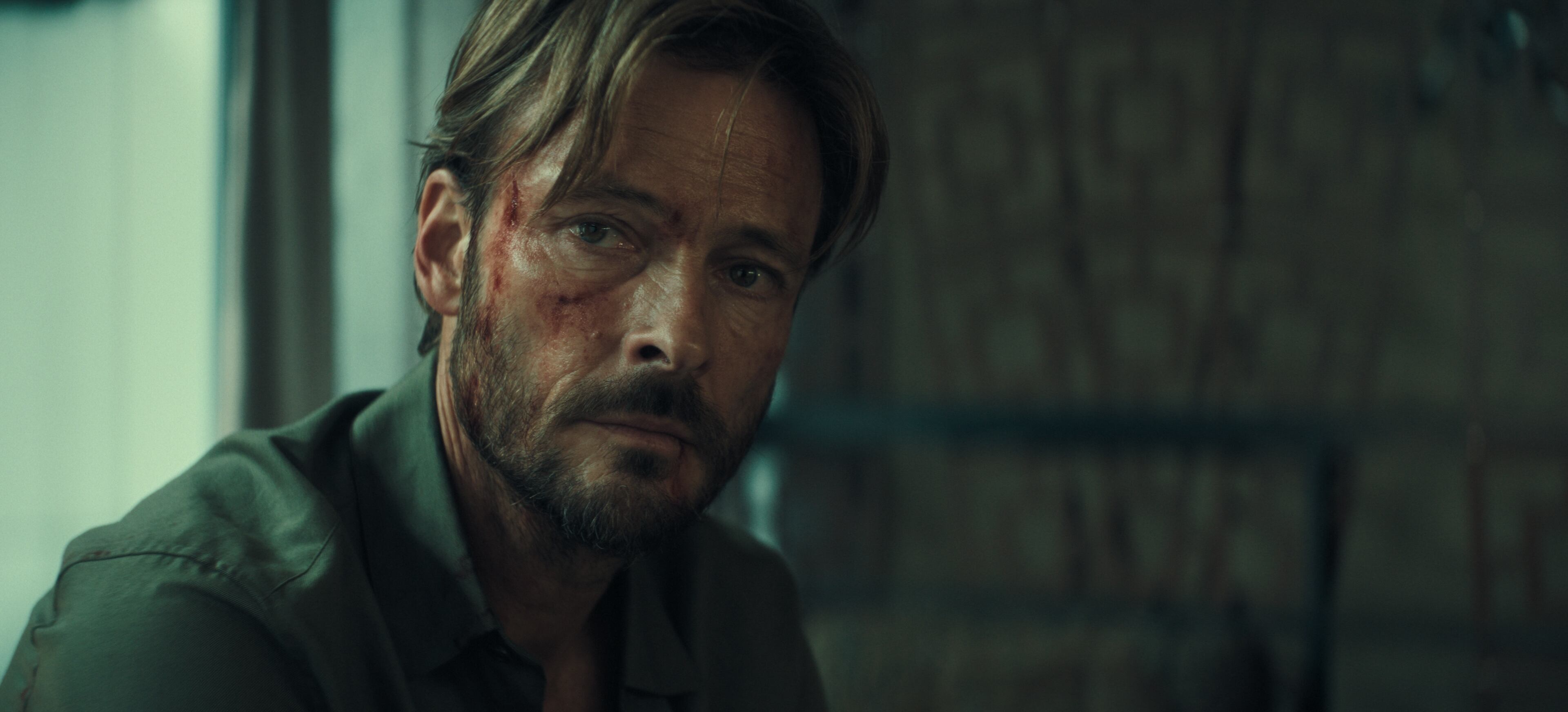 Unfamiliar llegó al catálogo de Netflix el 5 de febrero de 2026, y en su primera semana ya acumuló 4,9 millones de visualizaciones