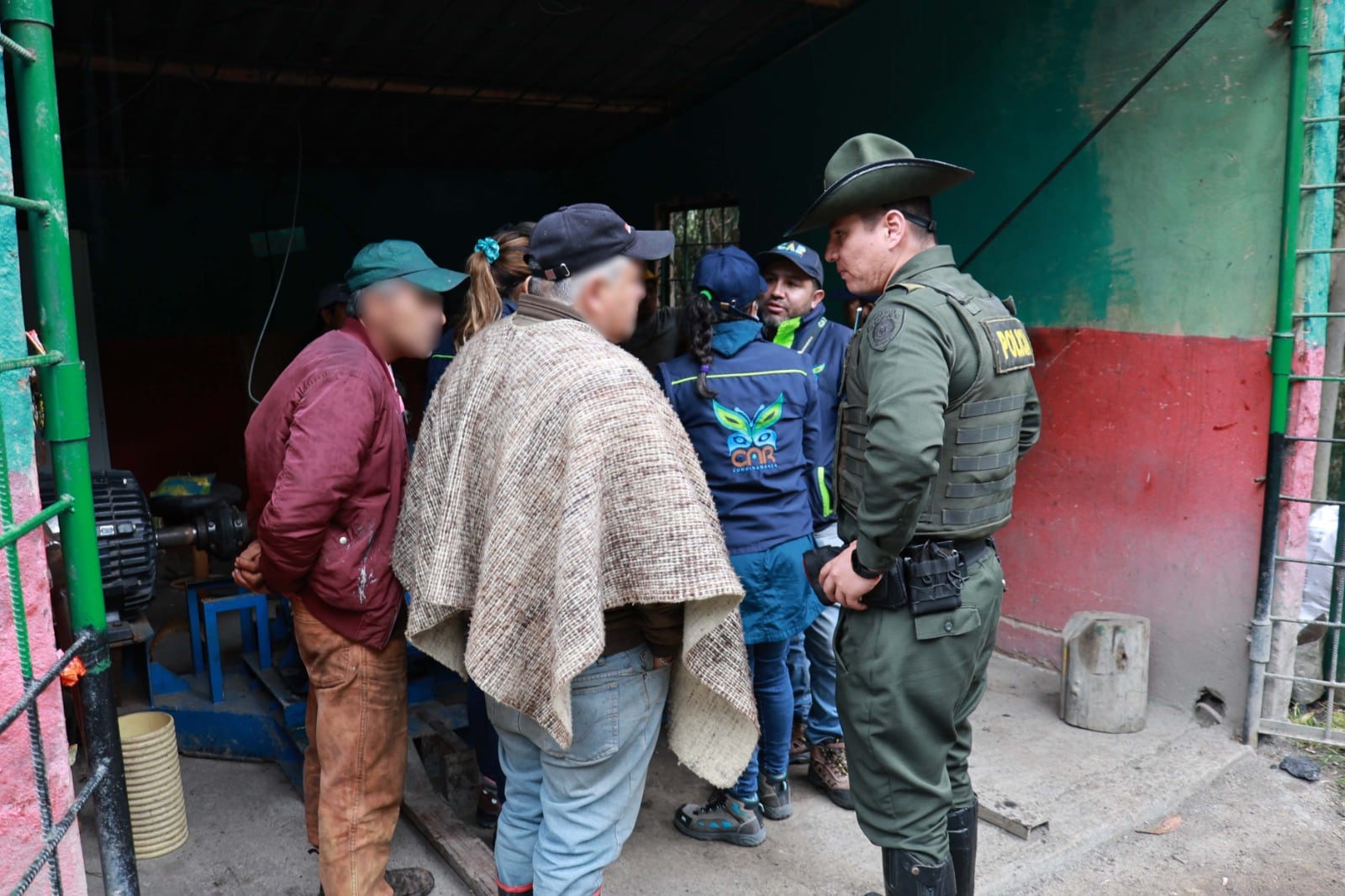 Operativo de la CAR contra mina ilegal de Carbón, en Cundinamarca.