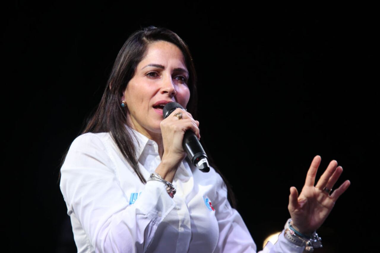 QUITO, ECUADOR - AUGUST 16: Luisa Gonzalez and Andres Arauz (not seen), candidates for the presidency and vice-presidency of Ecuador of Citizen Revolution, address their supporters during their rally as part of closing campaign in Quito, Ecuador on August 16, 2023. They requested from their supporters to entrust them with the vote for an improvement in Ecuador in terms of security, employment, health and education. (Photo by Rafael Rodriguez Tapia/Anadolu Agency via Getty Images)