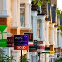 El aumento de las tasas de interés avivó el miedo de la gente a endeudarse en los Estados Unidos.