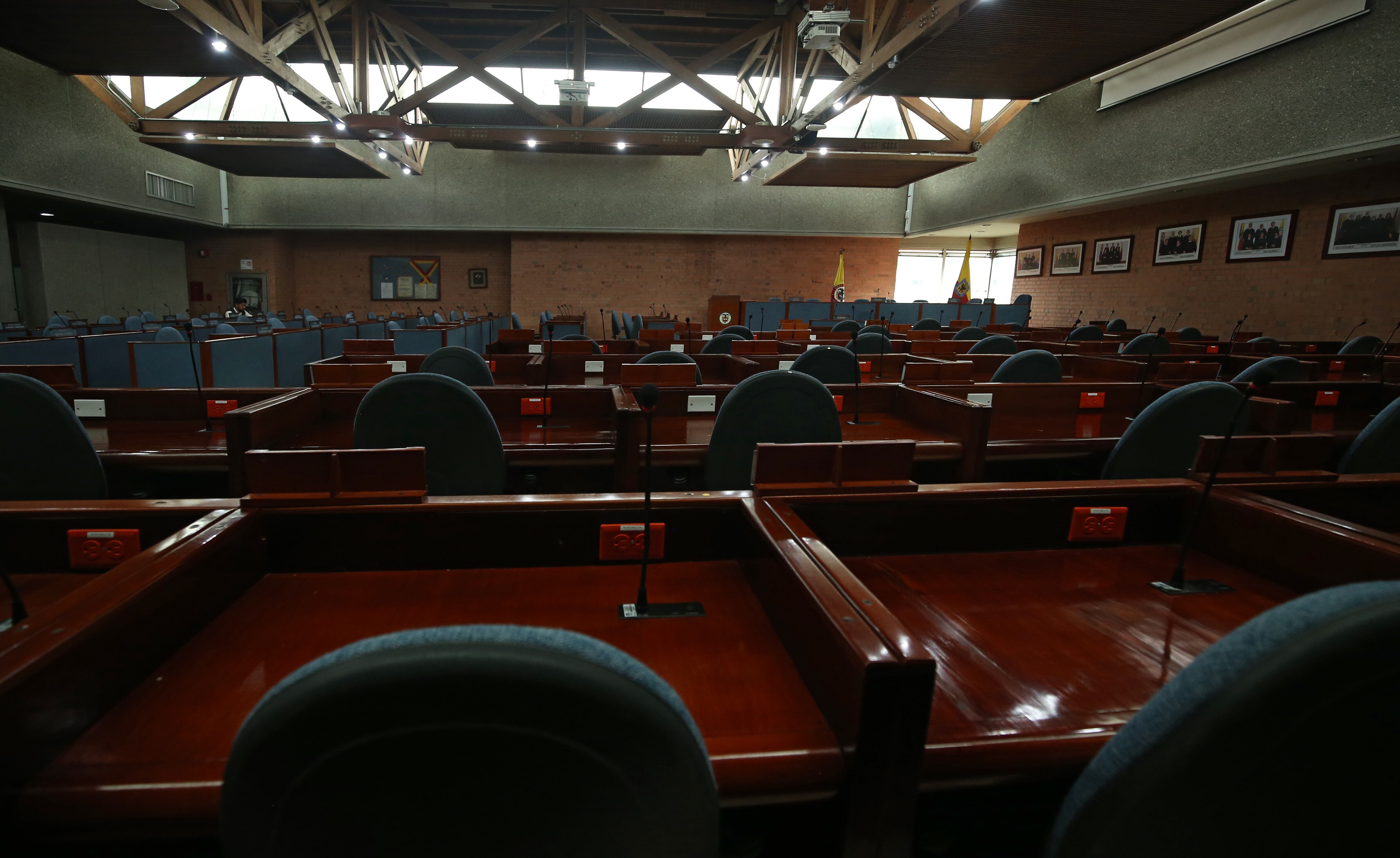 Tribunales de Cundinamarca y Bogotá  D C