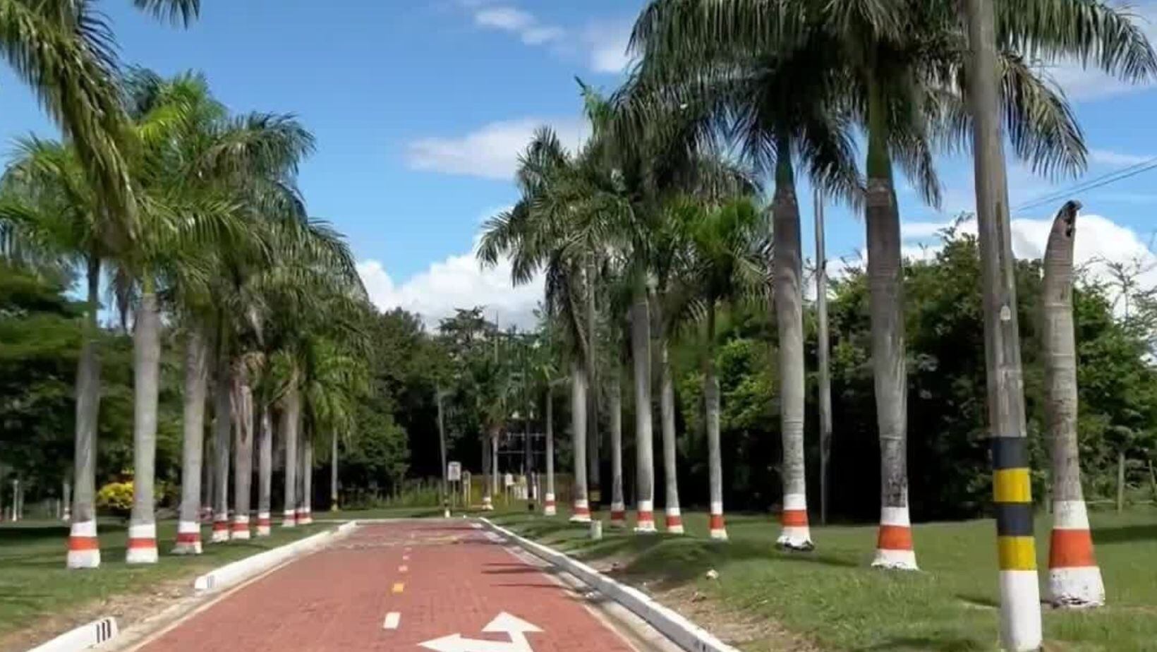 Descubra la playa más grande de Colombia que lo traslada a Hawái; a solo 3 horas de Bogotá