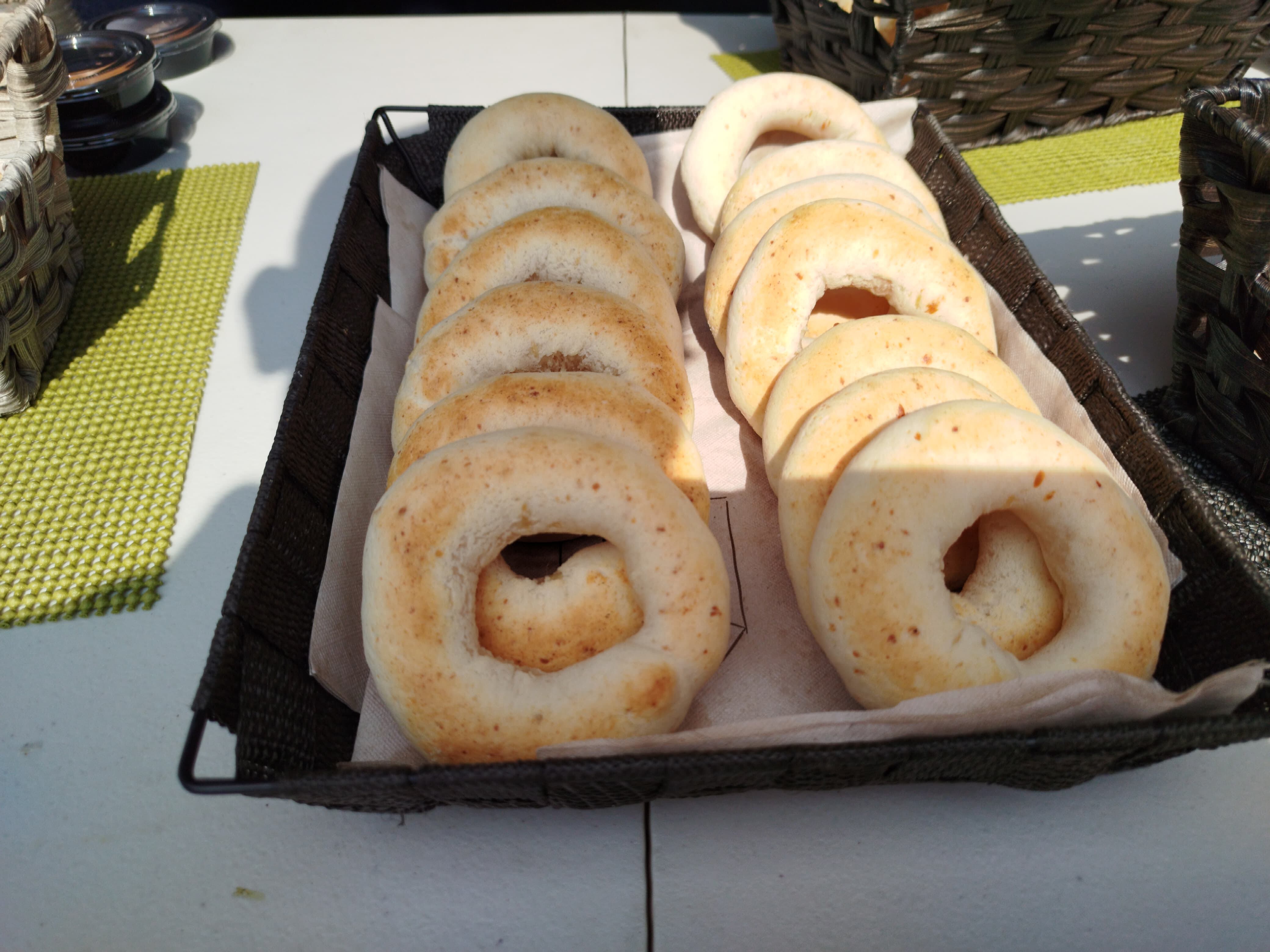 Vé: Celebración del día del Pandebono en la Plazoleta Jairo Varela. Aymer Alvarez.