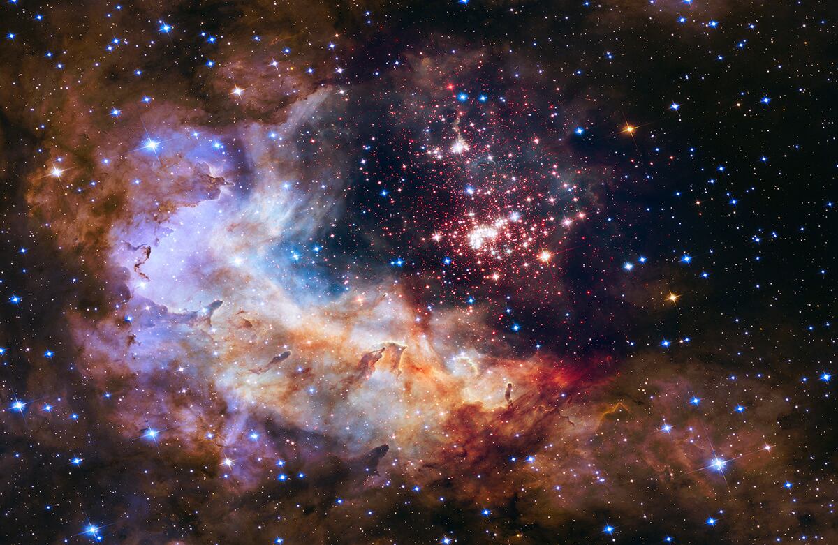 La imagen tomada por el Telescopio espacial Hubble, de la NASA y de la Agencia Espacial Europea, muestra un caldo de cultivo de estrellas de la Constelación Carina. (AP)