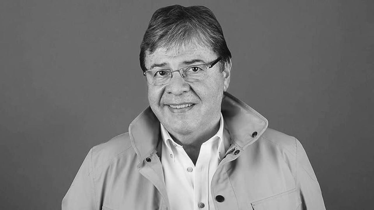 Carlos Holmes Trujillo