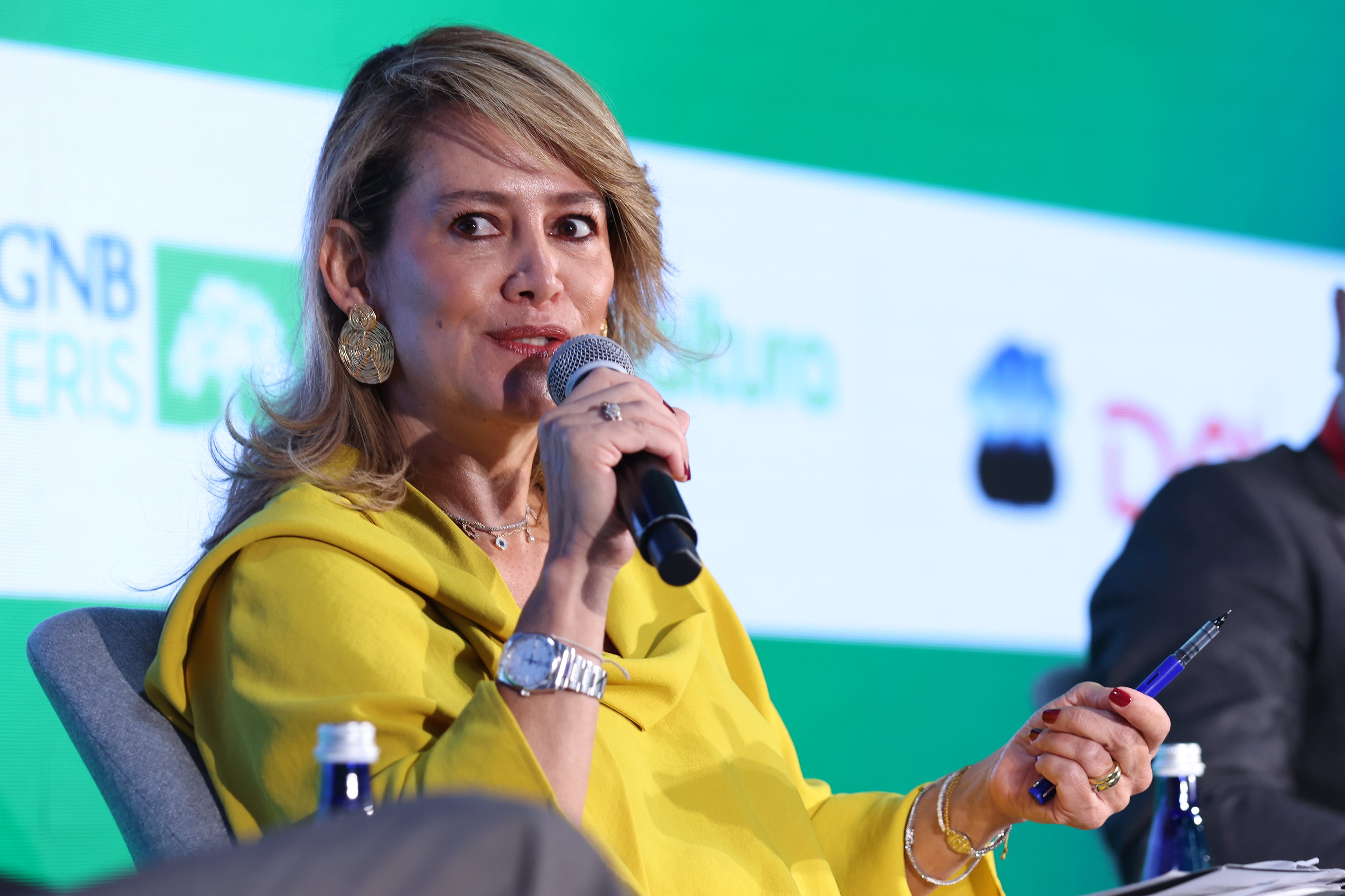 Foro Semana por Colombia Medellín y Antioquia 2026
La región que amplía sus fronteras
Una economía en transformación, territorios que crecen y una nueva conexión con el mundo
25 de agosto de 2026