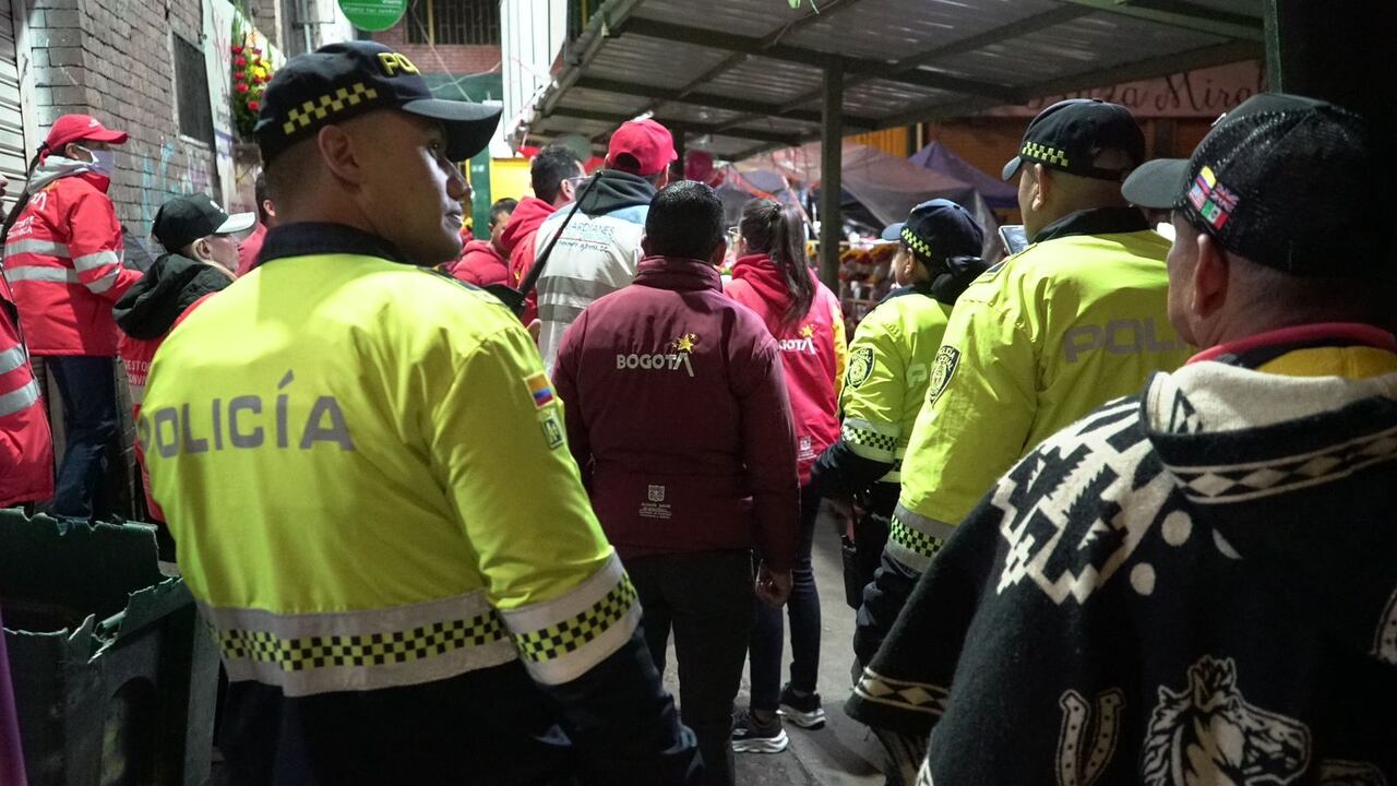 Desalojo y recuperación del espacio púbico de Paloquemao.