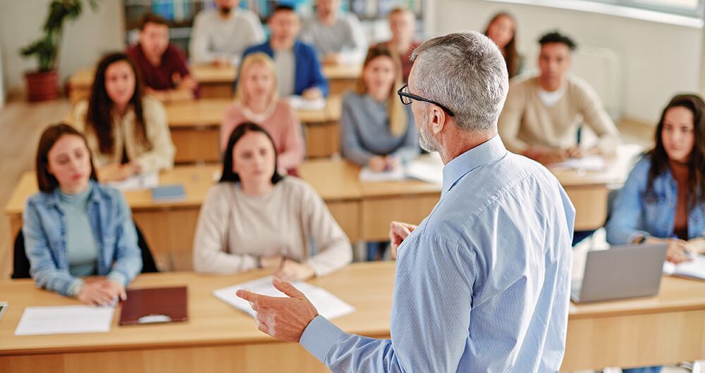 En 2023 se expidió la tarjeta profesional 420.000 en el país. Para 2028 se espera que esa cifra alcance más de 500.000 abogados.