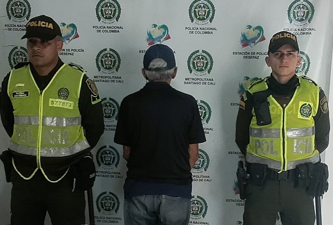 Este es el hombre capturado por agredir al conductor del MIO.