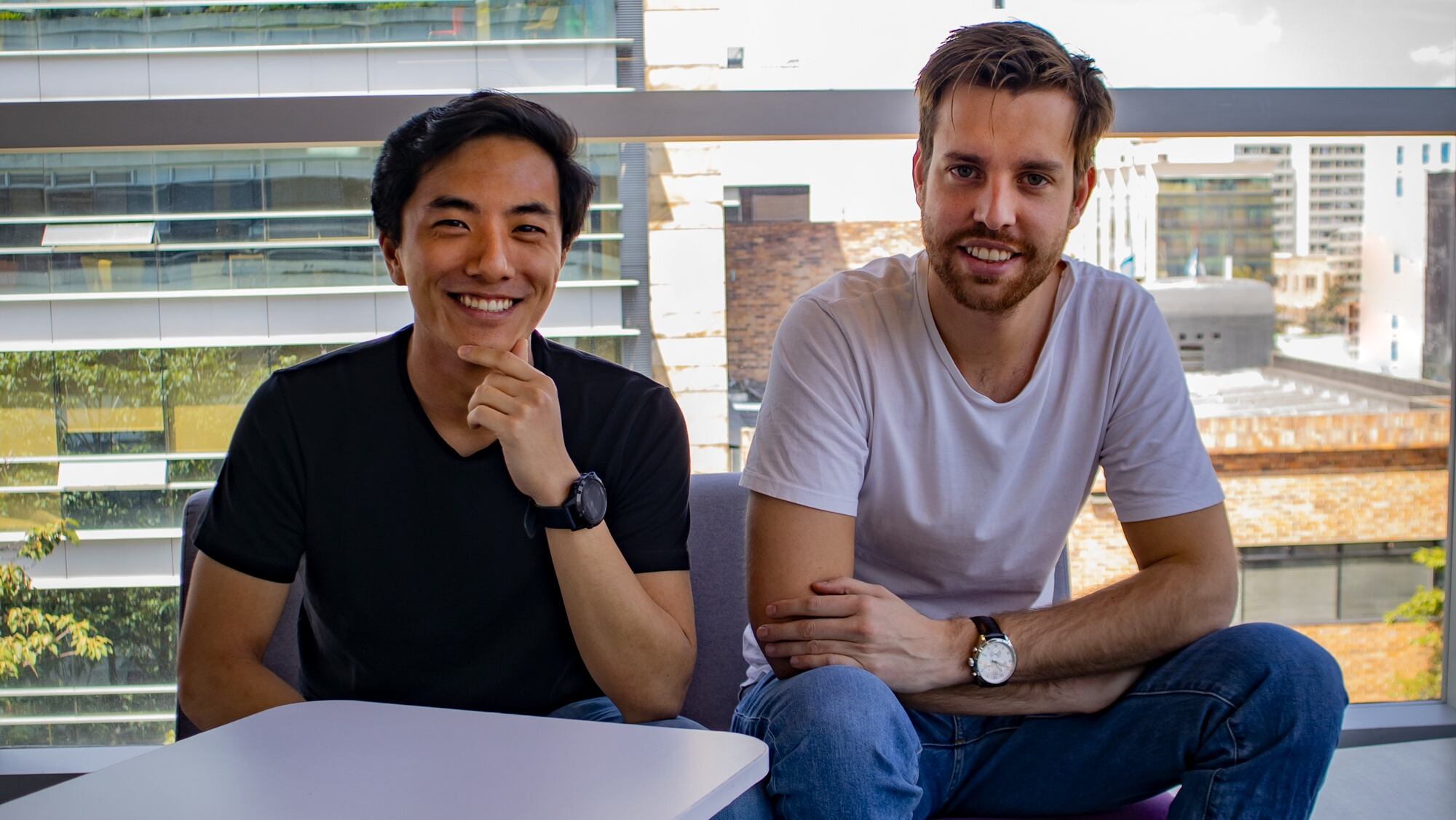 Man Hei Lou y Lluís Cañadell, fundadores de Treinta, ayudan a las empresas a dar el salto tecnológico.
