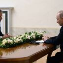 El presidente ruso Putin se reúne con el jefe de la Agencia Internacional de Energía Atómica, Grossi, en San Petersburgo.