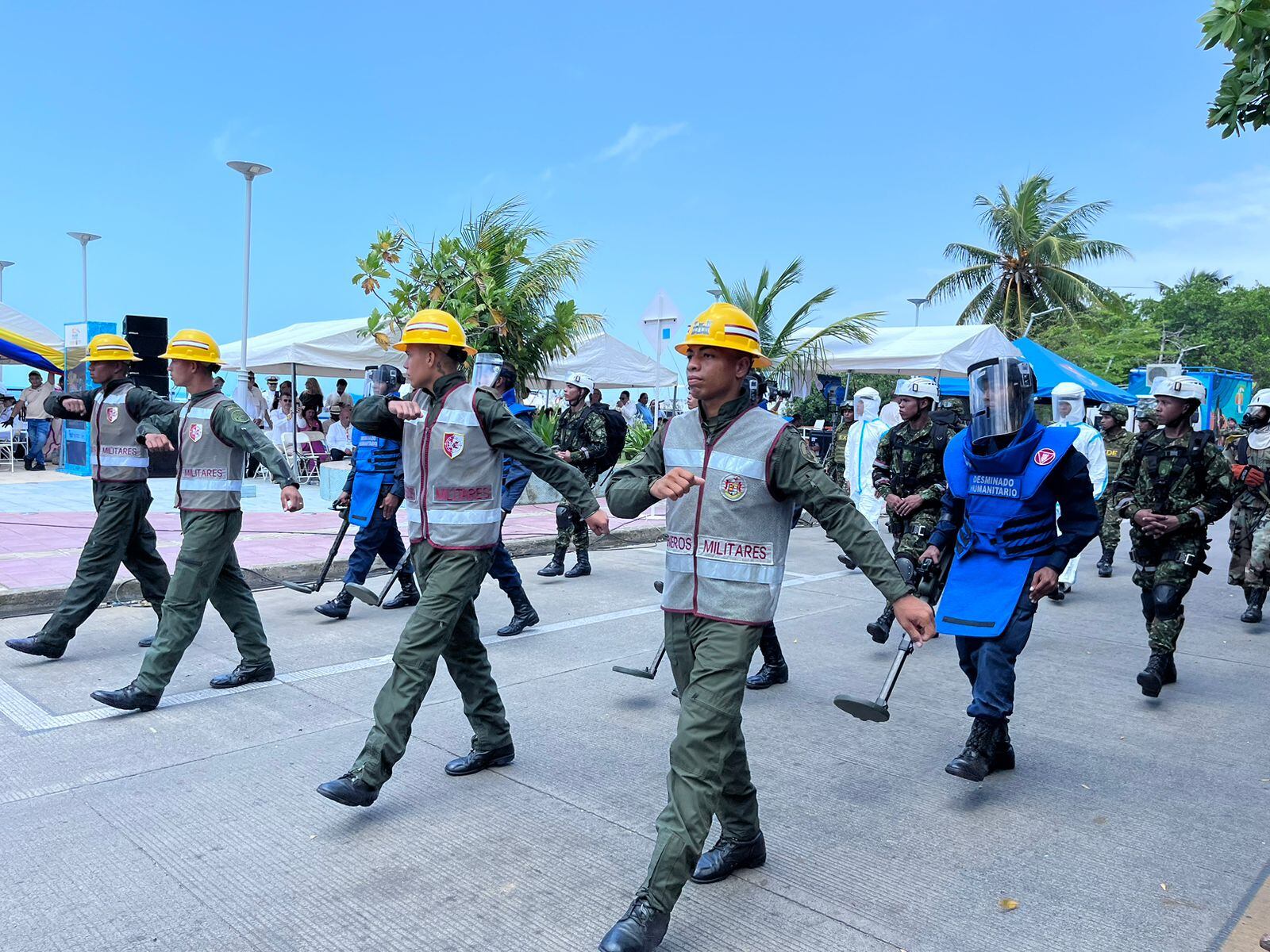 Desfile 20 de julio en San Andres