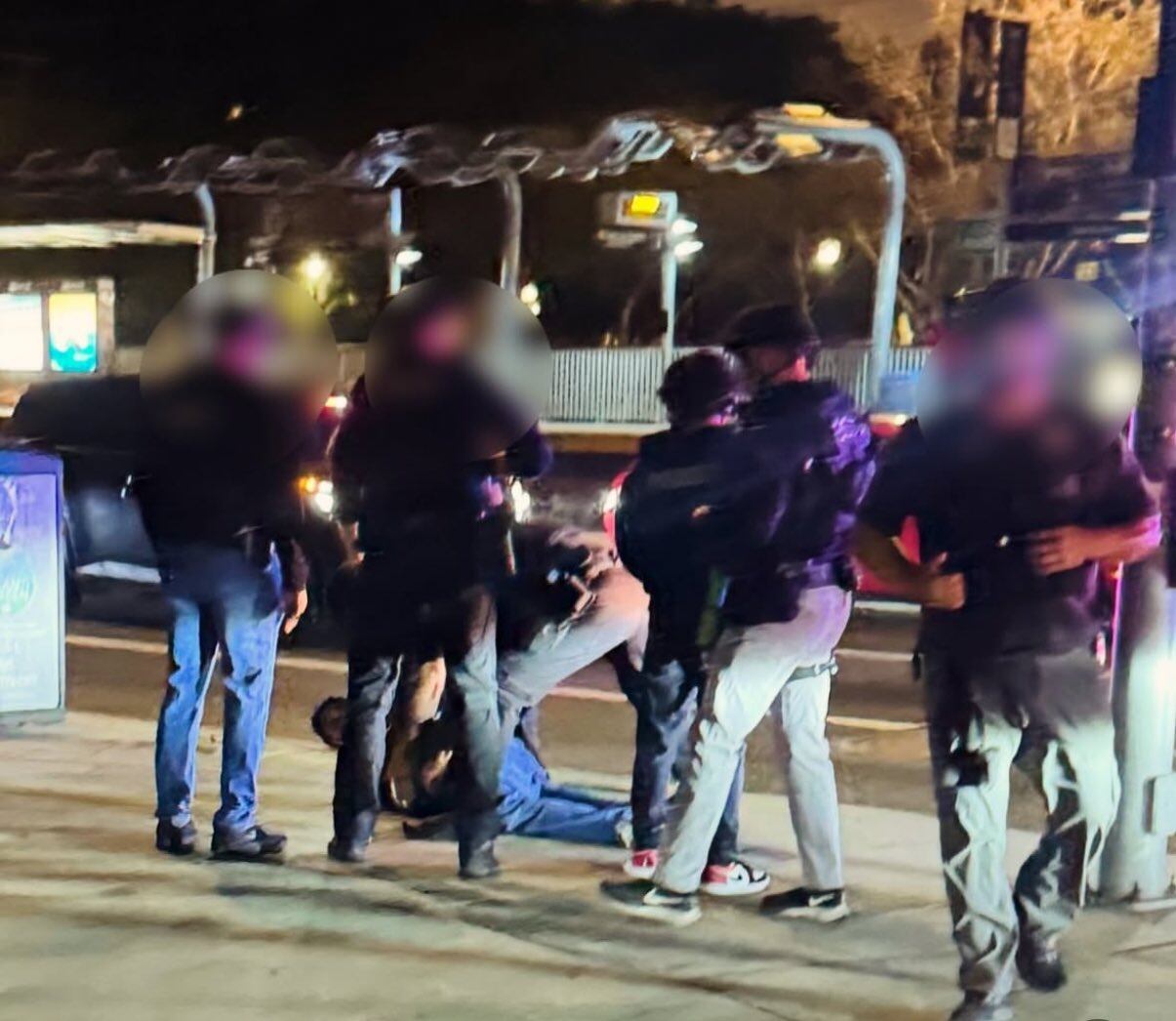 El sospechoso está bajo custodia y sin derecho a salida bajo fianza.