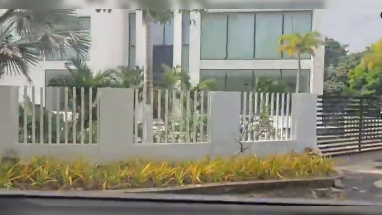 El allanamiento en Barranquilla a la casa de Armando Benedetti, ministro del Interior