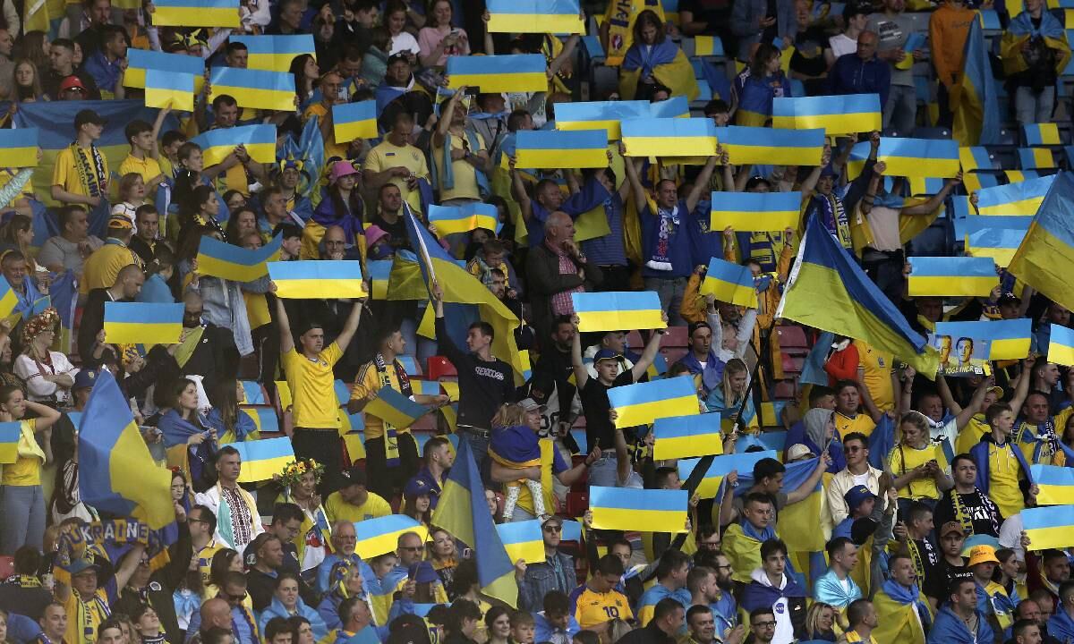 Pelé elevó llamado a Putin para poner fin a la guerra.