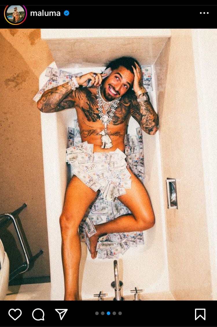 Polémica por fotografías de Maluma en sus redes sociales