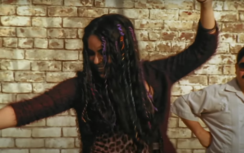 Foto: YouTube. Ciega, sordomuda. Minuto 0:30.