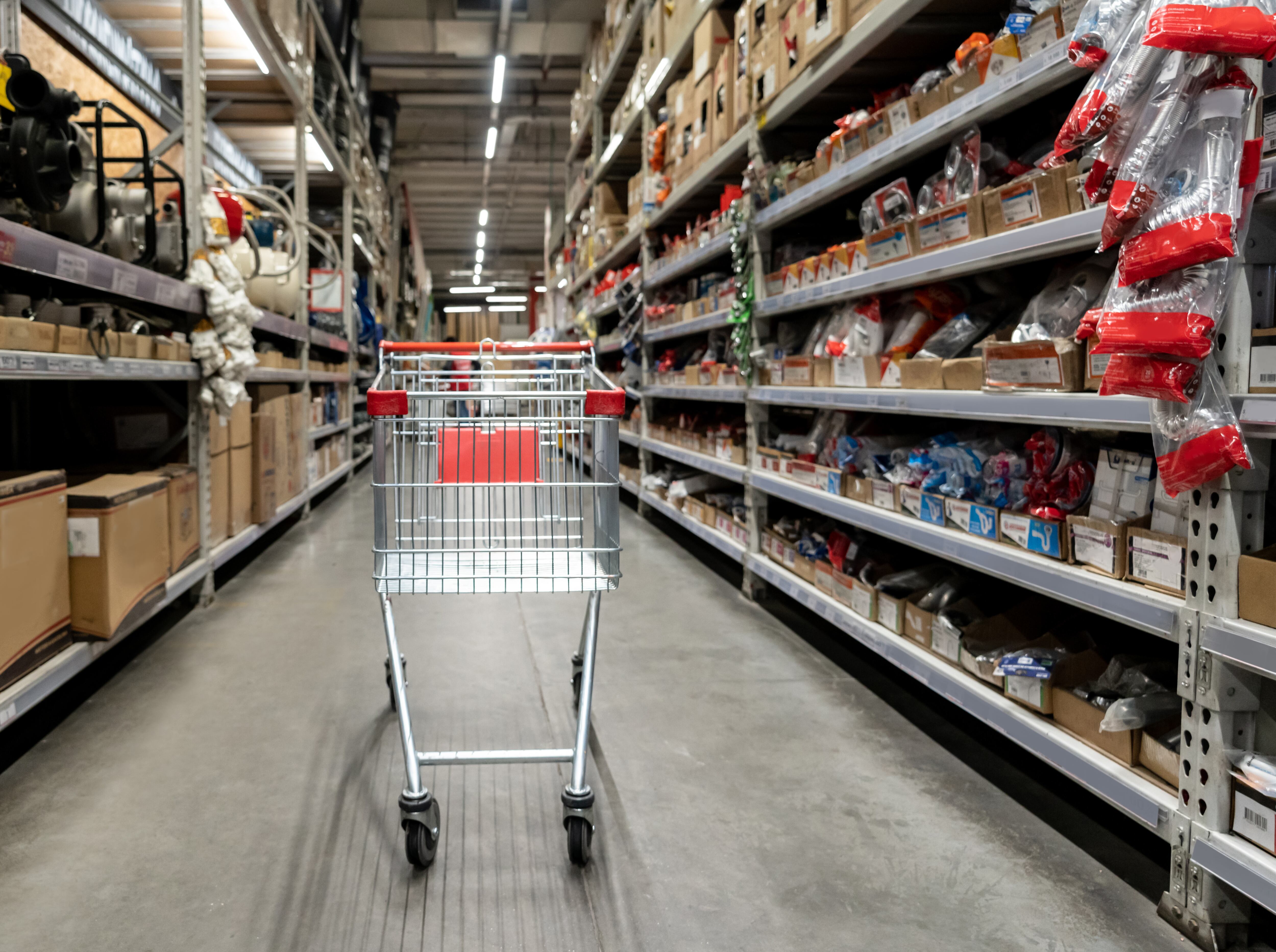 Carro de supermercado. Andresr / Getty Images.