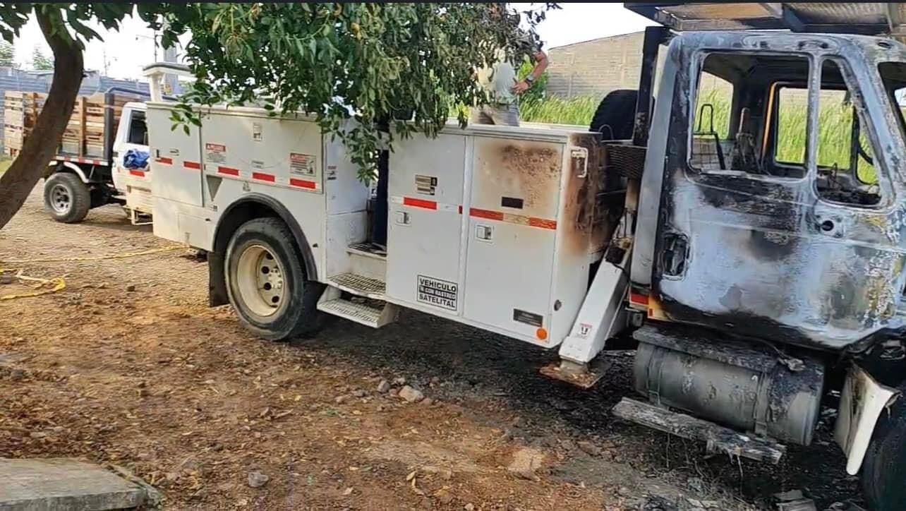 Así quedó el vehículo tipo grúa