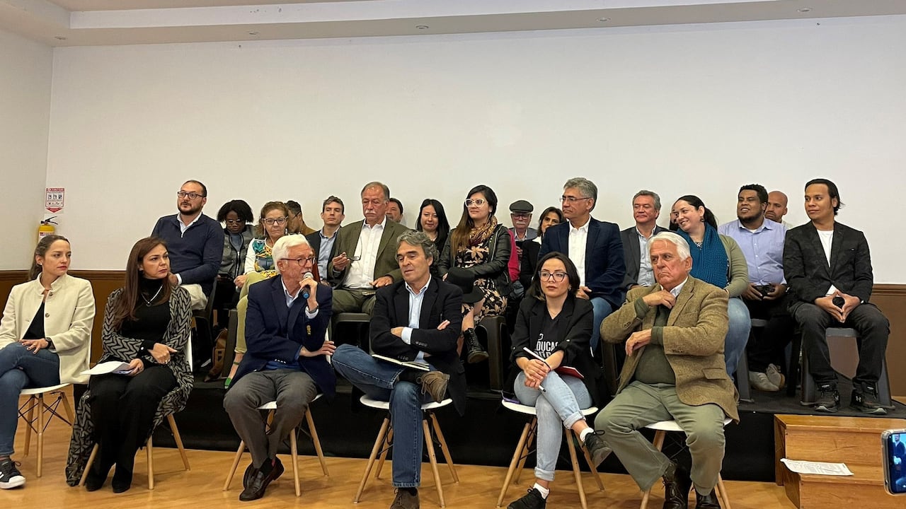 Este miércoles se anunció la unión de Dignidad, liderado por Jorge Robledo, y Compromiso Ciudadano.