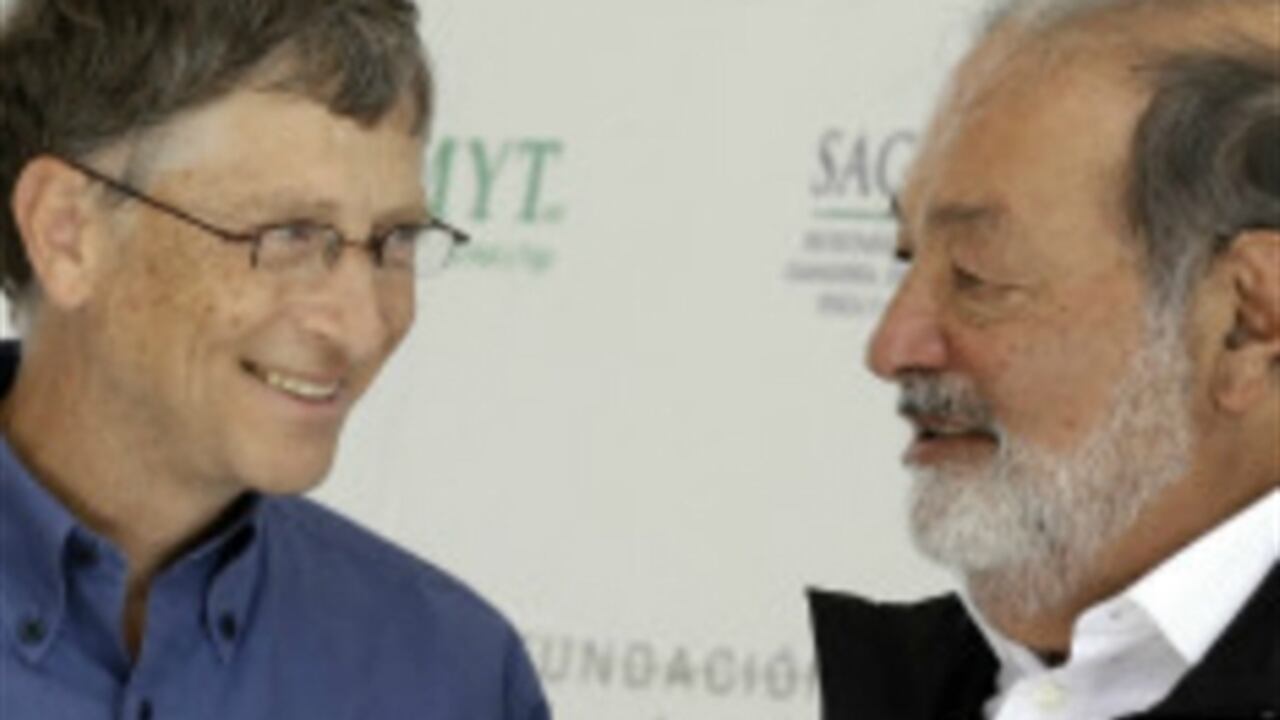 El viernes pasado fue el primer día en el que Buffett superó a Slim al alcanzar una fortuna de 73.700 millones de dólares, 300 millones más, que el propietario de la gigante de telecomunicaciones América Móvil.