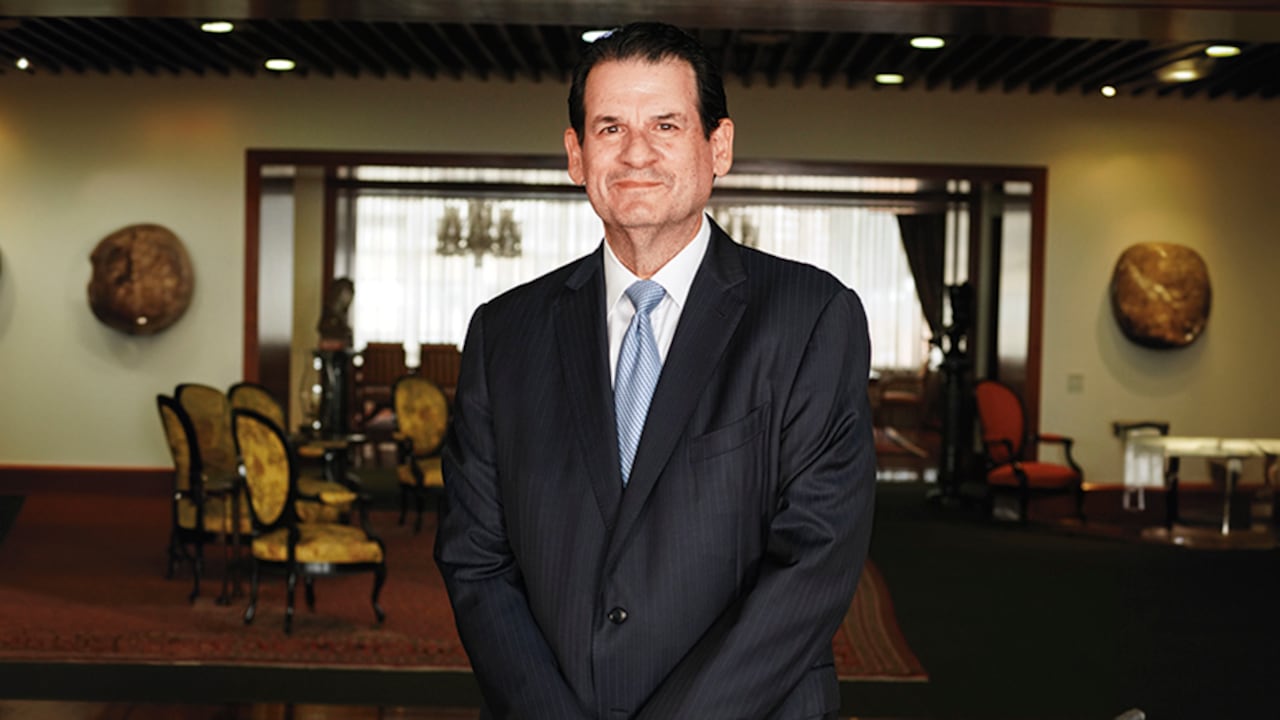 “A veces preocupa que es más prioritario criticar las decisiones de gobiernos anteriores, que ejecutar programas propios que estimulen la inversión y la confianza en el país”.