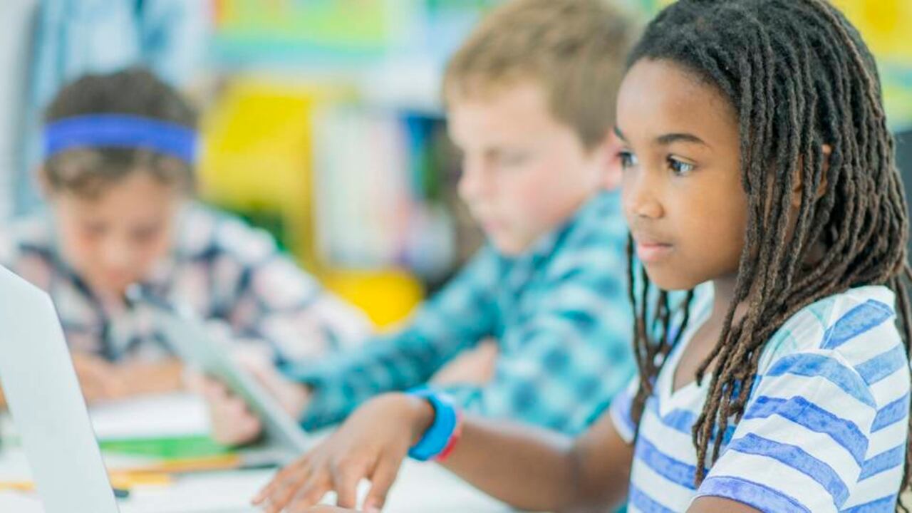 Las ciencias de la computación son temas más que relevantes en la educación actual. Getty.