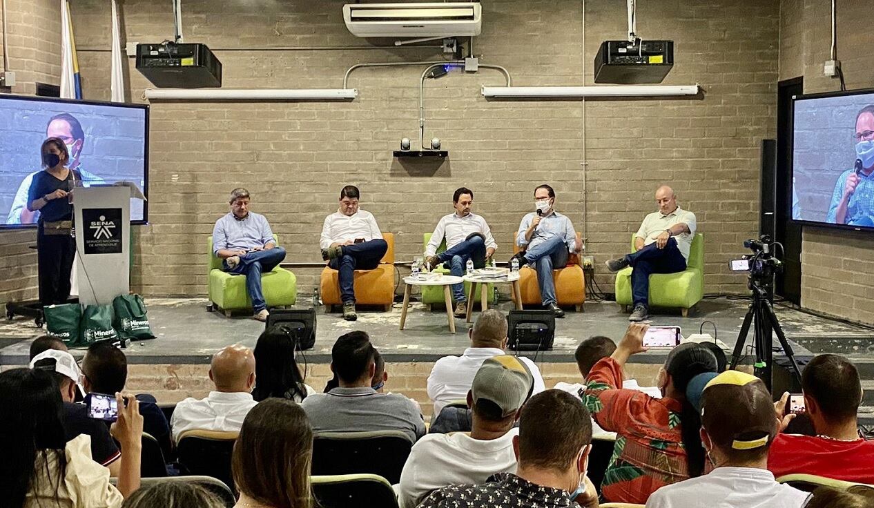 Con la iniciativa Bancamina se darán herramientas y acompañamiento a todo el sector minero para acceder a los servicios financieros. Foto: Twitter @ANMColombia