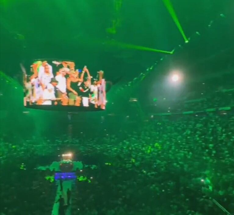 Bad Bunny sorprendió a millones de fanáticos