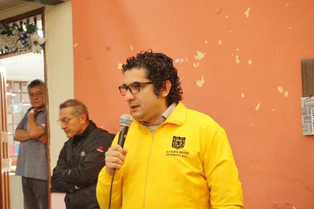 Secretario de Integración Social, Roberto Angulo